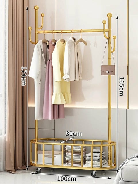 Coat/Clothes Hanger