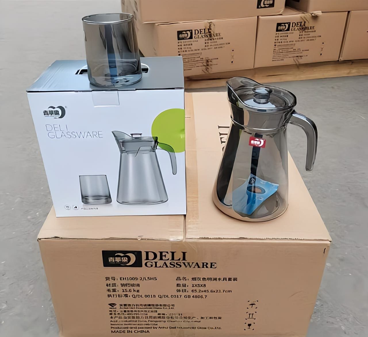 DELI BROC & 4 CUPS SET